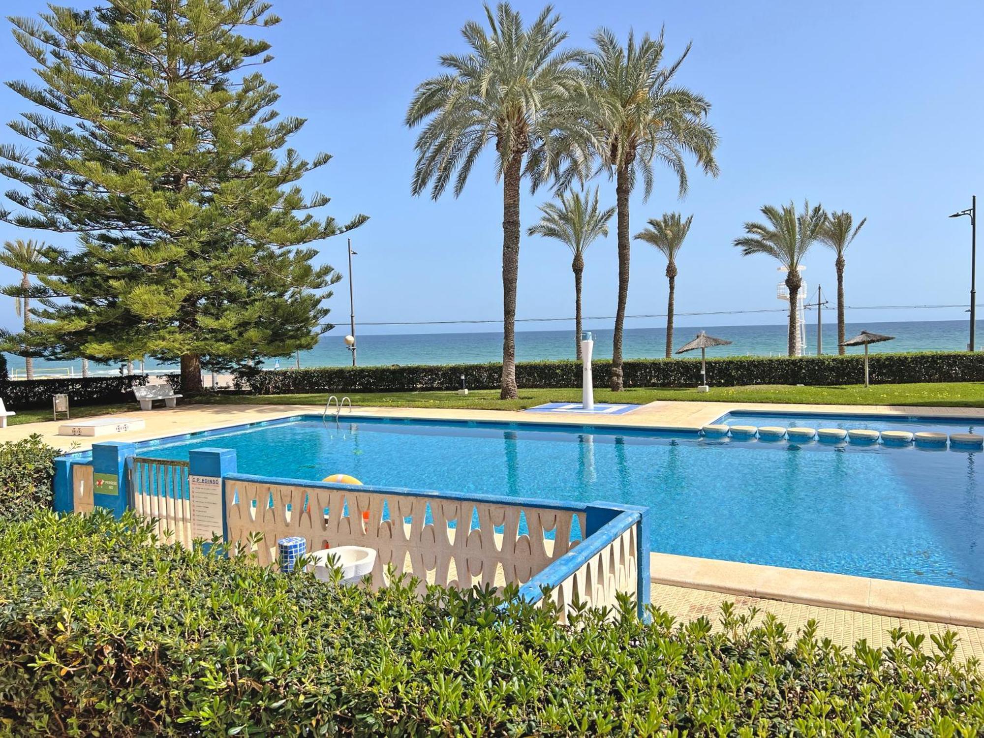 Oasis Frente Al Mar. Parking Gratis Daire El Campello Dış mekan fotoğraf